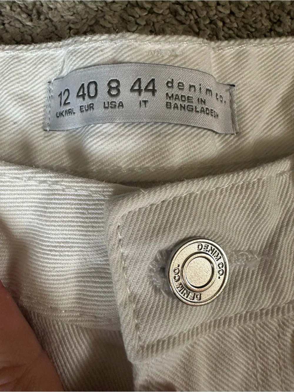 Denim&Co White Frayed Hem Denim Shorts NWOT